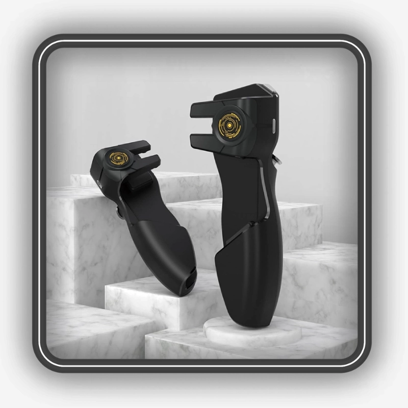 نمایش دو دسته Memo Ak-Pad 8K در کنار یکدیگر