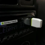 نمایش اتصال رم ریدر Earldom مدل ET-OT27 به یک دستگاه دارای درگاه USB