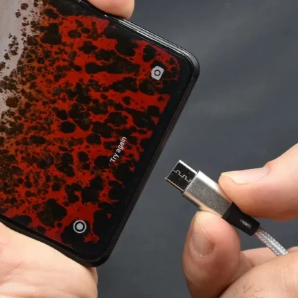 نمایش کانکتورهای USB-A و Micro USB و روکش کابل شارژ میکرو پدارول مدل P1